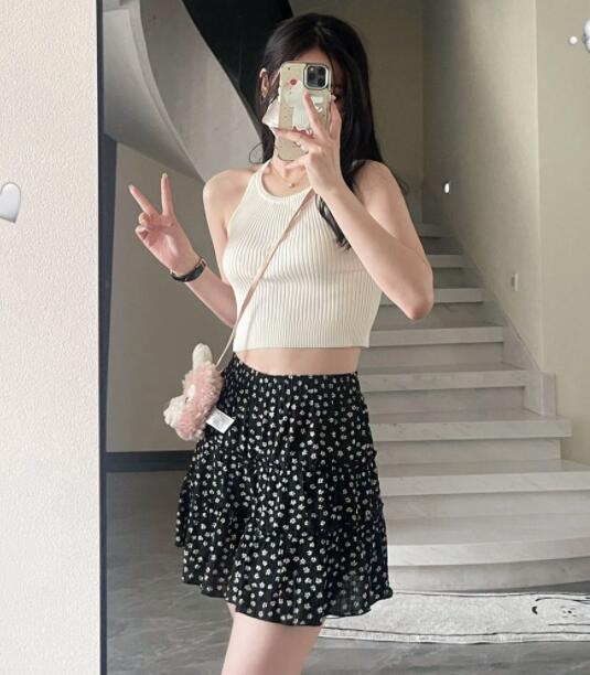 ハイウエスト花柄フリルミニスカート