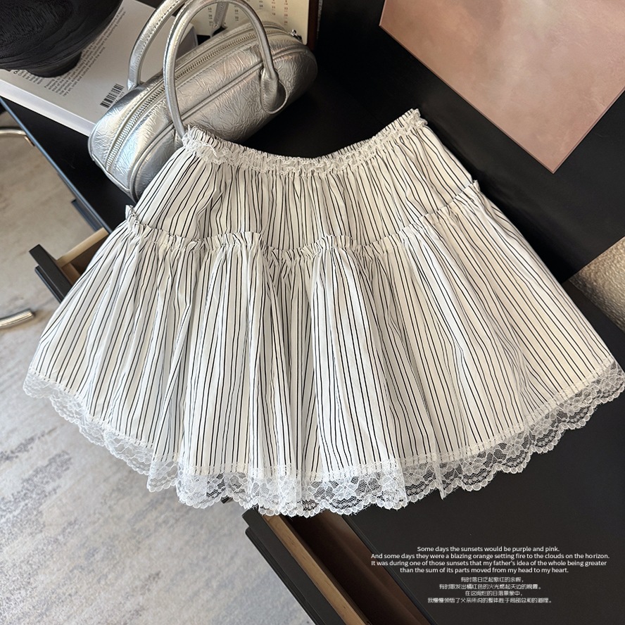 2025新作ストライプレース付きミニスカート2色展開