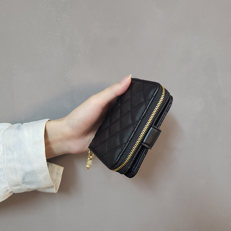 コンパクト 財布 キルティング二つ折り ミニバッグカードポケット付き