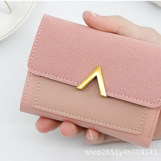 コンパクト 財布 金具アクセント付き上品な三つ折りミニ財布