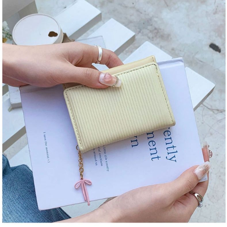 コンパクト 財布 レディース ストライプ 縦型 薄型 三つ折り 短財布