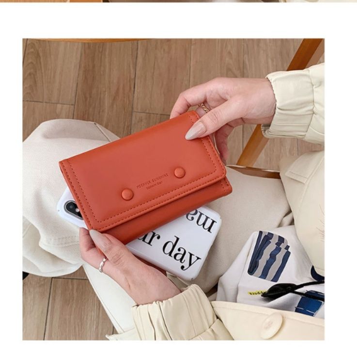 コンパクト 財布 丸ボタン付き三つ折りコンパクト財布