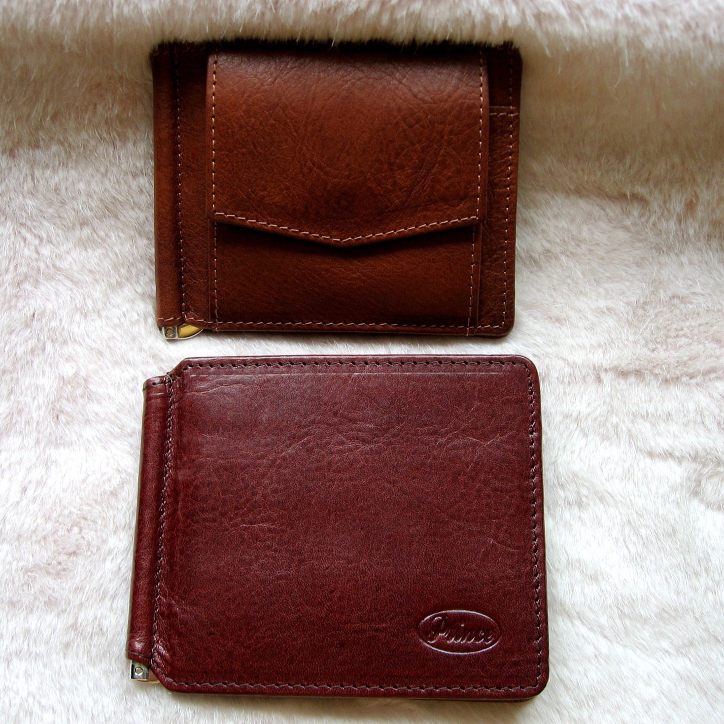 コンパクト 財布 本革マネークリップ付き二つ折り財布