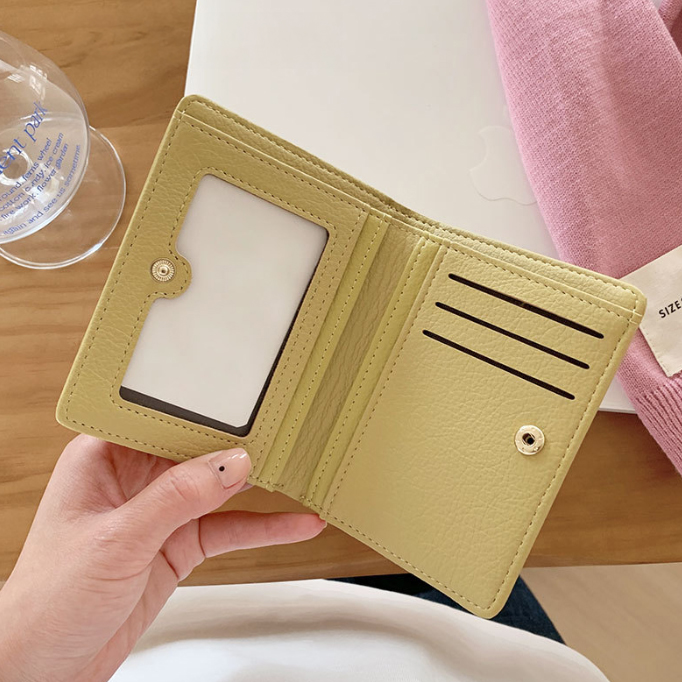 コンパクト 財布 レディース薄型軽量二つ折り小銭入れ付き短財布