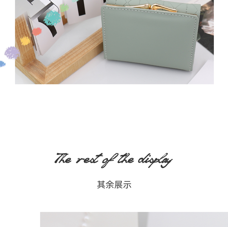 コンパクト 財布 葉飾り付き キルティング三つ折り財布
