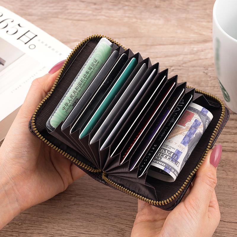 https://fulmo-img-server.com/miniwallet/5847112e-a01a-4d61-a2c2-af001a8862ff.jpg