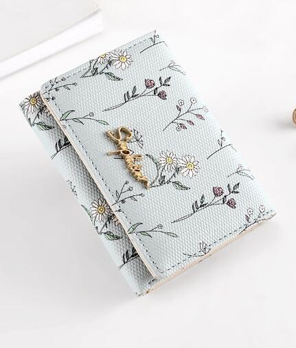 コンパクト 財布 花柄三つ折り おしゃれミニ財布 全4色