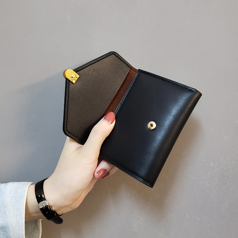 コンパクト 財布 金具アクセント三つ折りミニ財布