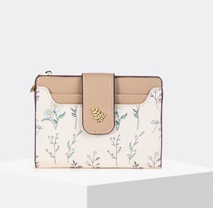 コンパクト 財布 花柄三つ折り 全5色 お洒落で便利