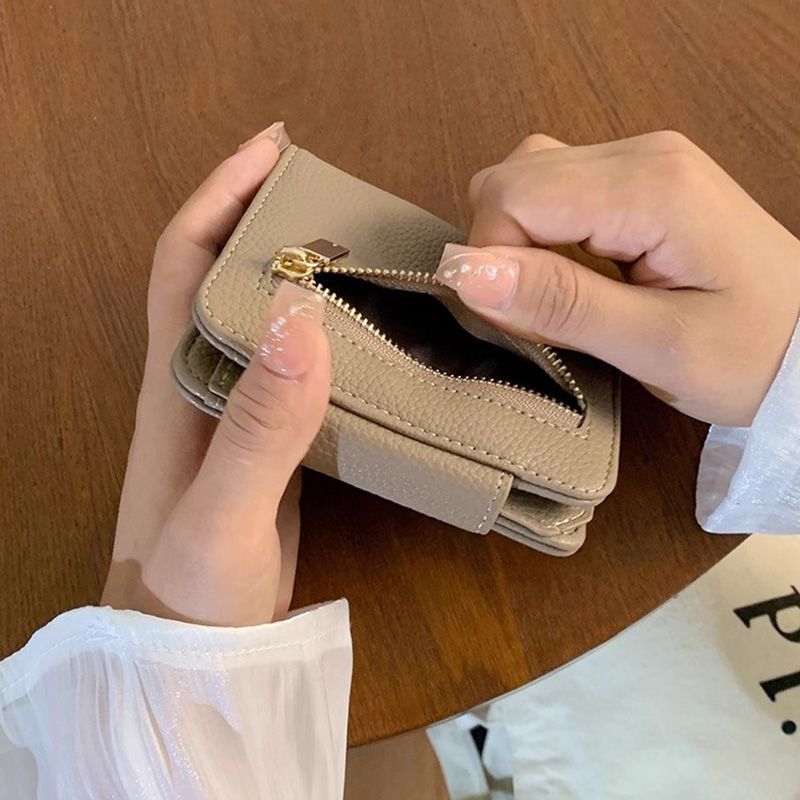 https://fulmo-img-server.com/miniwallet/ee9f56e4-c057-47d2-b196-e606f22df76d.jpg