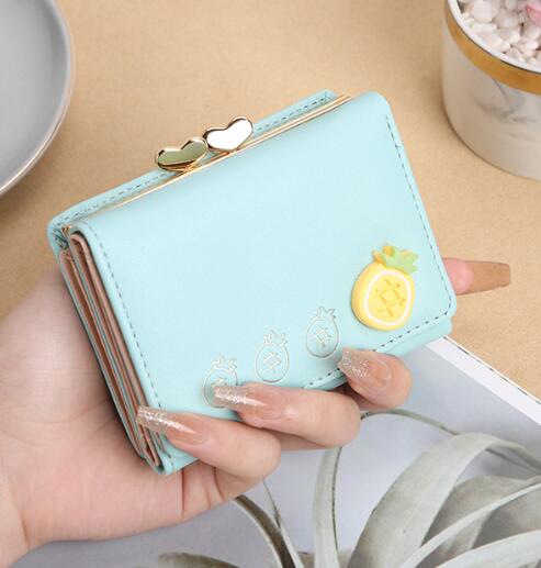 コンパクト 財布 三つ折り 可愛い果物柄 カード収納 全6色