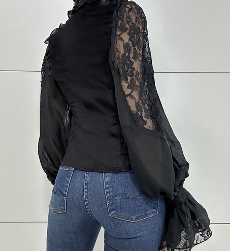 https://fulmo-img-server.com/miraffi/0518e5c1-ec64-42a7-a495-5c9026ab0851.jpg