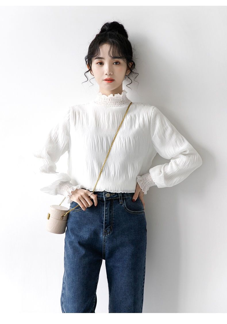 フレンチガーリー フリルハイネック裏起毛セーター