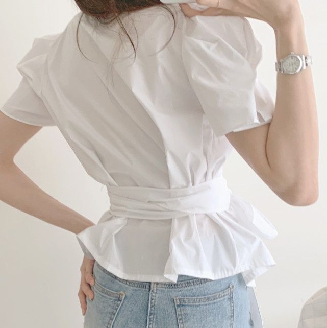 フレンチガーリー ふんわりパフスリーブ丸襟ブラウス リボンベルト付き