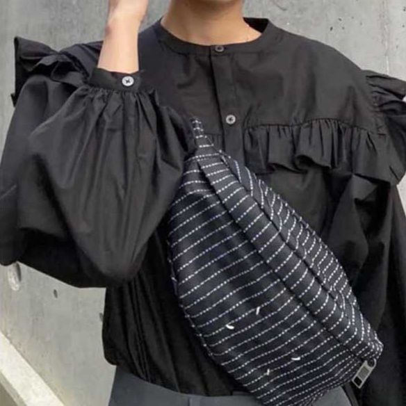 フレンチガーリー フリル袖ボリューム長袖ブラウス