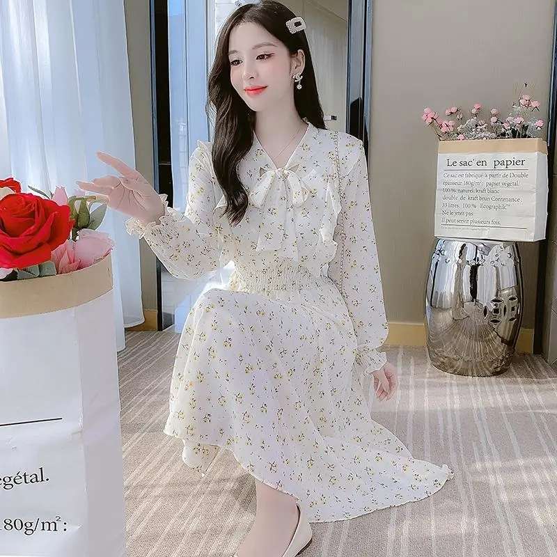 フレンチガーリー  花柄シフォンフレアワンピース