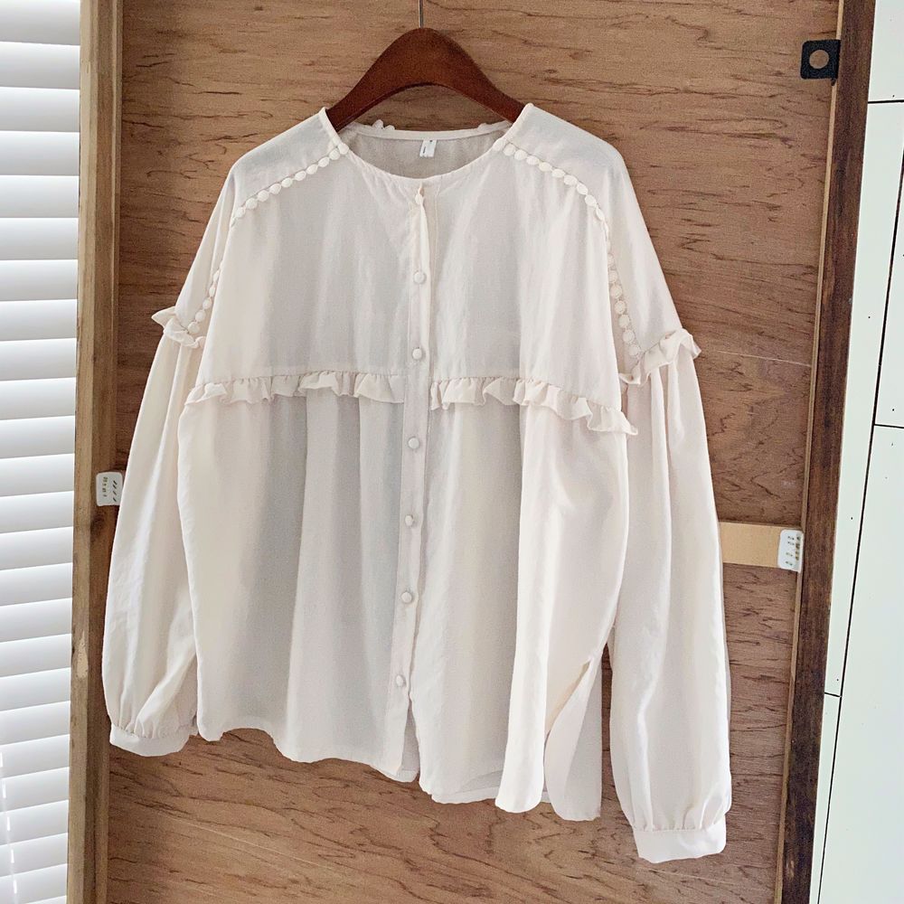 フレンチガーリー 春の刺繍フリルブラウス 袖ボリューム長袖シャツ