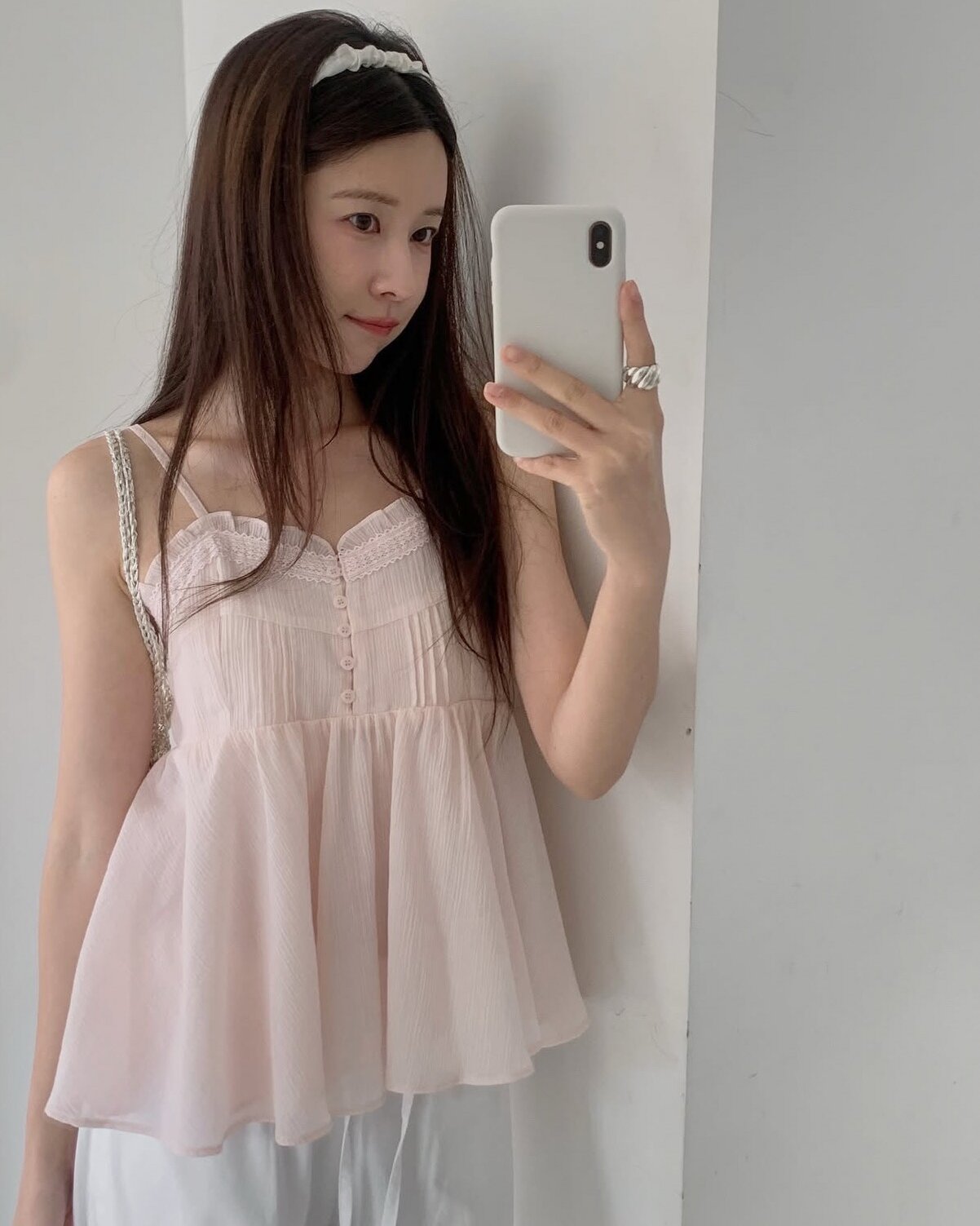 https://fulmo-img-server.com/miraffi/c51f66ae-2ece-4910-b74c-d851cec90fe8.jpg