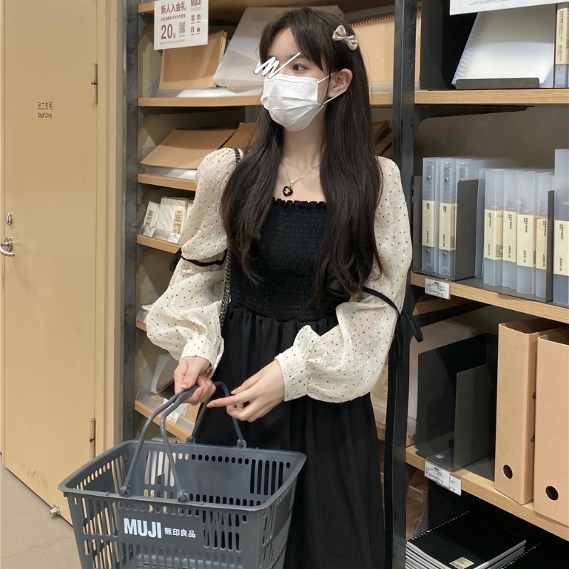 フレンチガーリー　ハイエンドシースルーワンピース