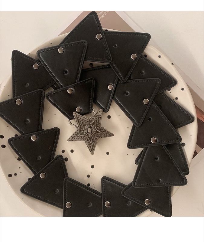 レディース ベルト レディース 星付き三角形装飾 レザーベルト