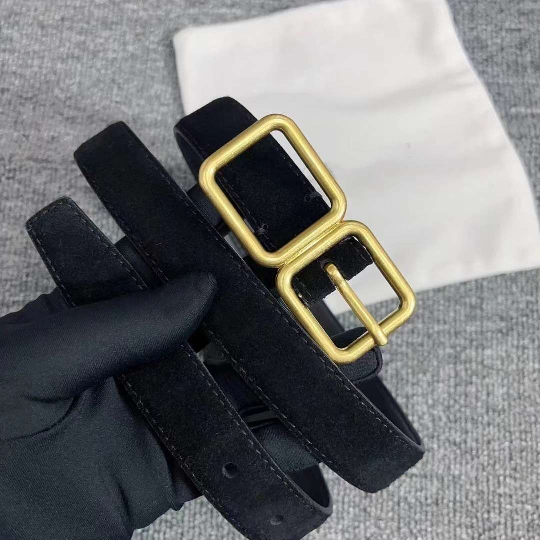 https://fulmo-img-server.com/mirandashaw/e1941721b428431abf38f8da024227b5.jepg