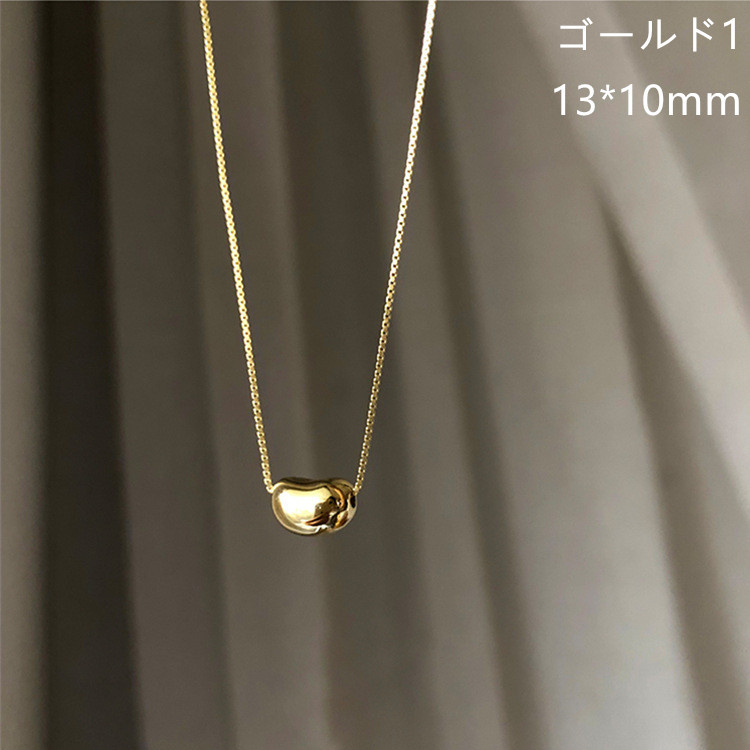 ゴールド アカシア型ペンダント ネックレス