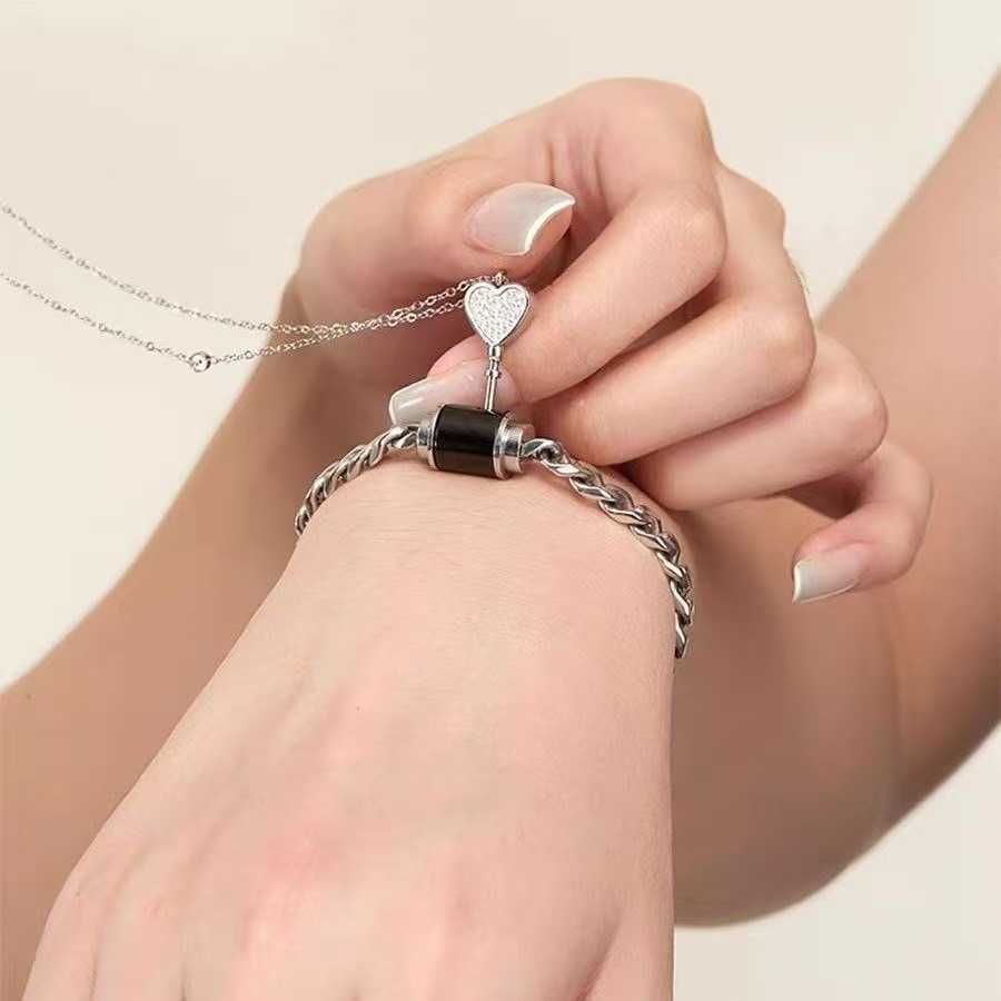 カップルブレスレット ネックレス ジュエリー 鍵付き 