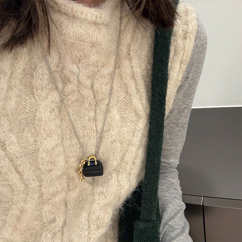 レゴールドチェーン付きミニバッグモチーフ首飾りレディース