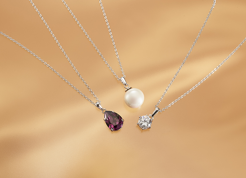 華やかシルバー磁気ネックレス3本セット