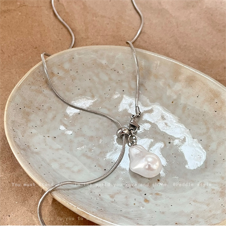 シルバー真珠ペンダントネックレス　プレゼント ロング