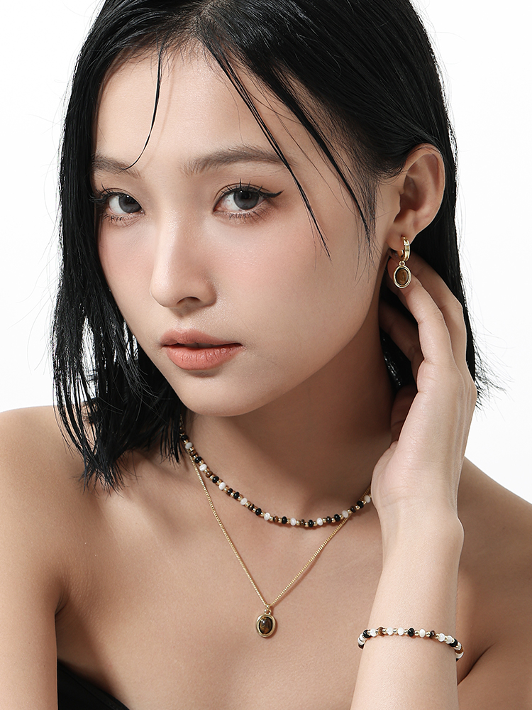 天然石ビーズ重ね付け風ネックレス