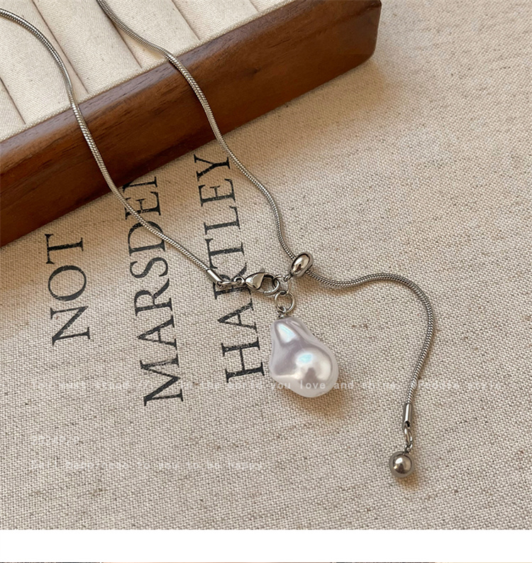 シルバー真珠ペンダントネックレス　プレゼント ロング