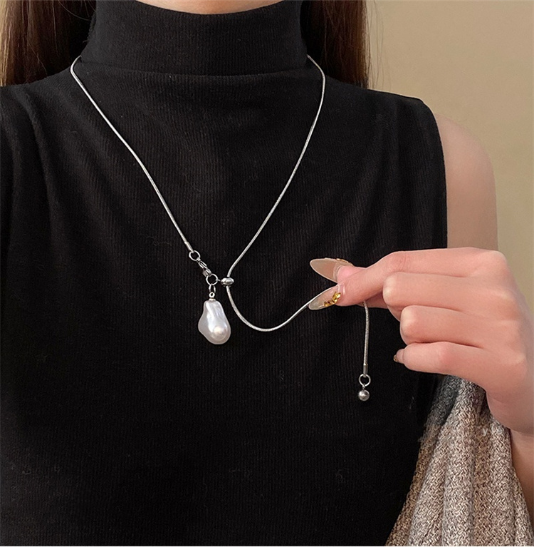 シルバー真珠ペンダントネックレス　プレゼント ロング