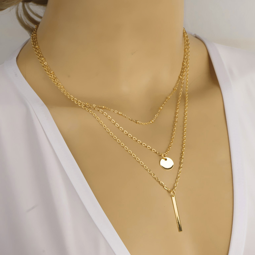 ゴールド三連重ね付け風チョーカーネックレス