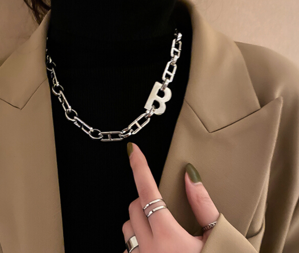 https://fulmo-img-server.com/miretta/b933ddd1-da59-4fa3-bd02-83c09980702f.jpg