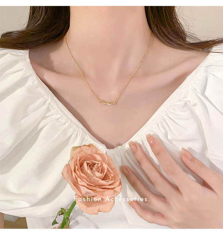 ツイスト∞ネックレス