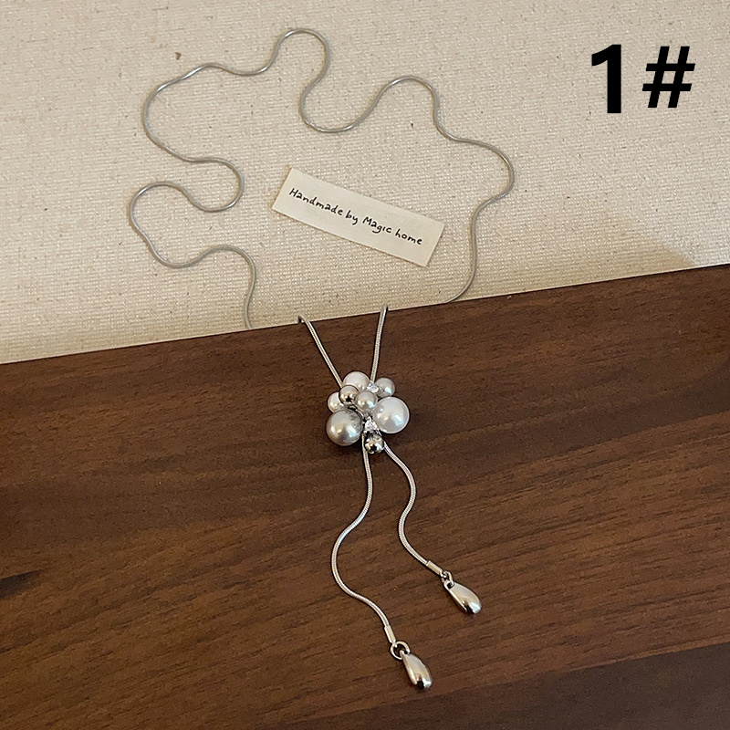 パール花束モチーフ シルバーネックレス 