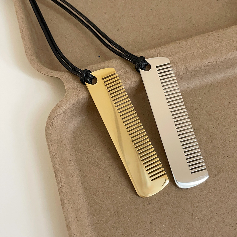 櫛モチーフ シルバー ネックレス 上品 大人可愛い コーム