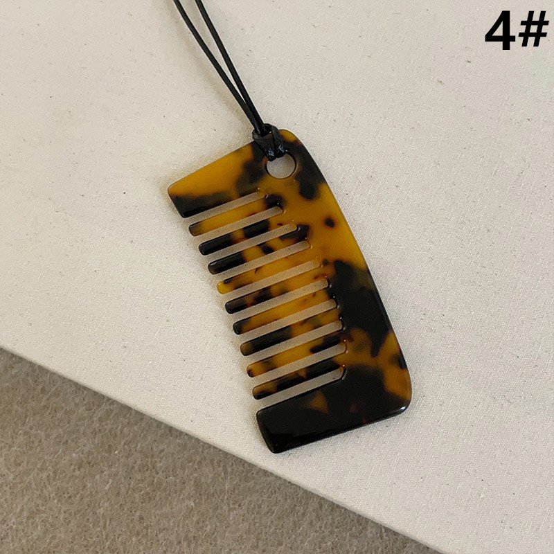 パール付き櫛型ネックレス 上品デザイン