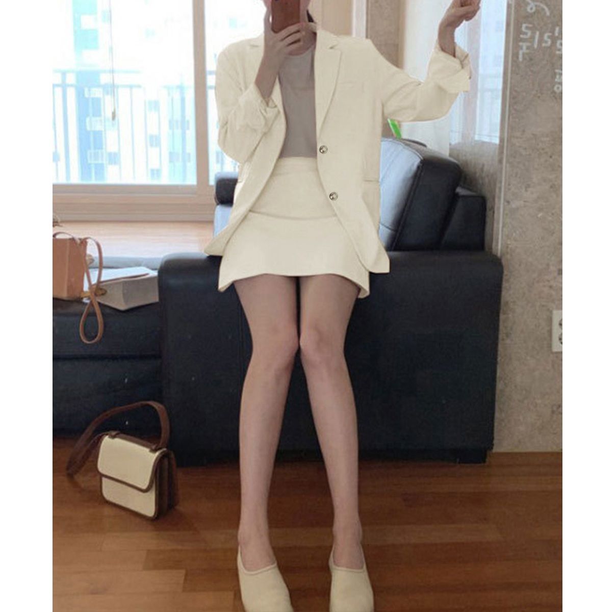 30代ファッション ジャケットスカート セットアップ 通勤スタイル