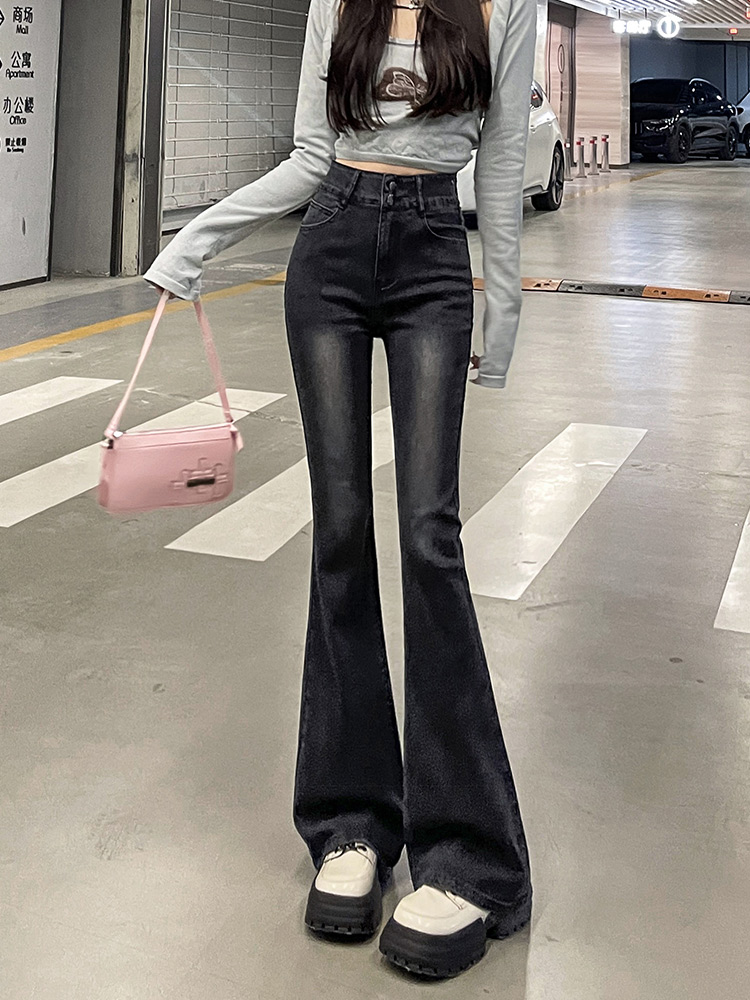 30代ファッション 美脚ハイウエストフレアパンツ
