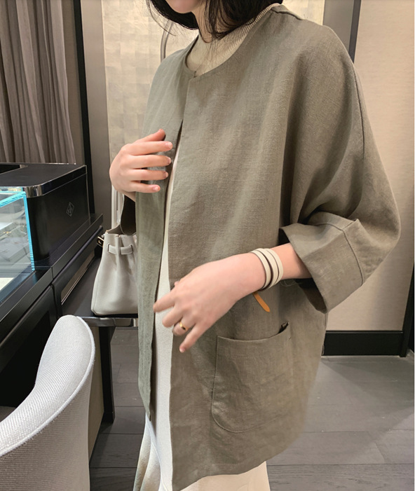 30代ファッション 春夏無地ジャケット体型カバー紫外線対策