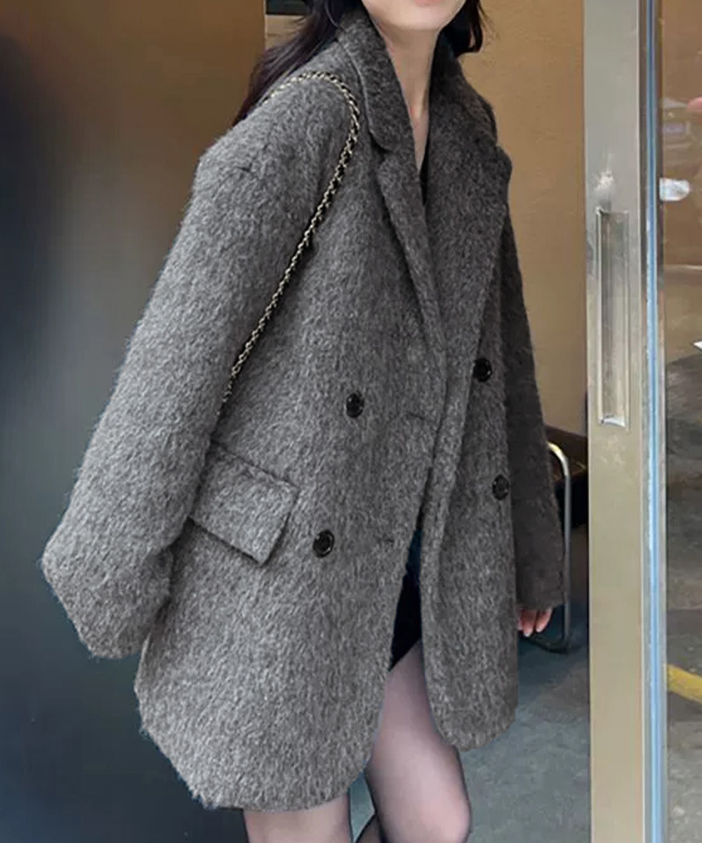 30代ファッション 上品シャギー素材ミドル丈コート