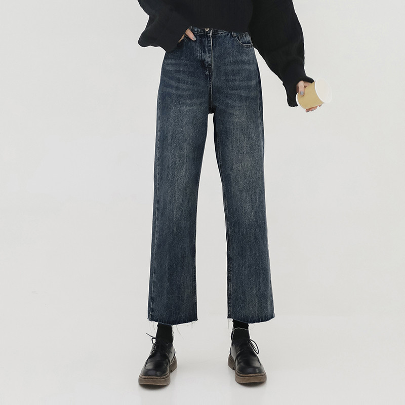 30代ファッション ストレートワイドデニムパンツ