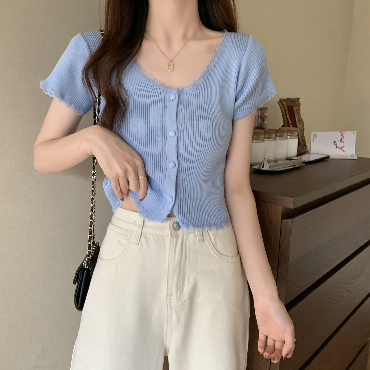 https://fulmo-img-server.com/misogy/c4594b4a-b17e-4914-9e55-02d7189ba69f.jpg