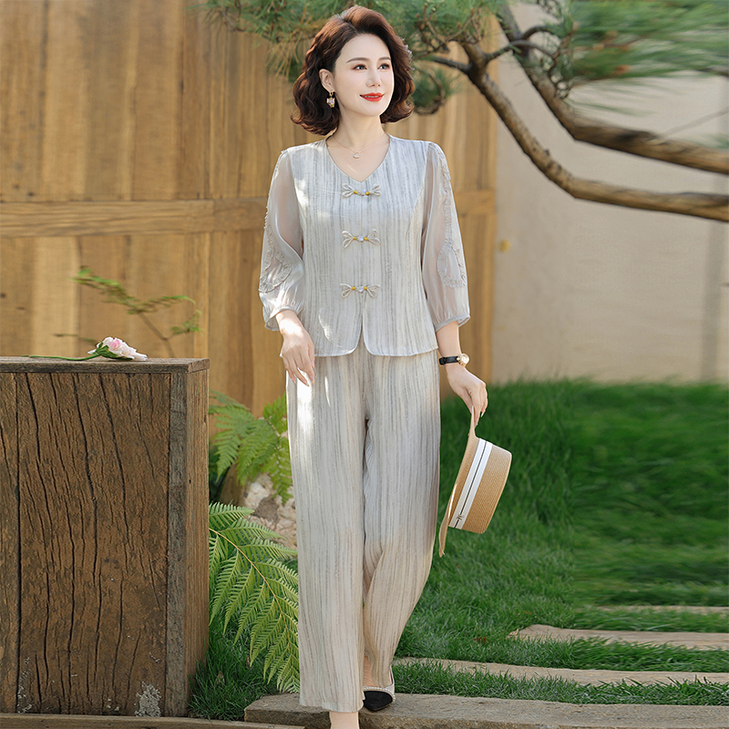 https://fulmo-img-server.com/misogy/cdf20be5-db76-4592-99a3-369c2abcd903.jpg