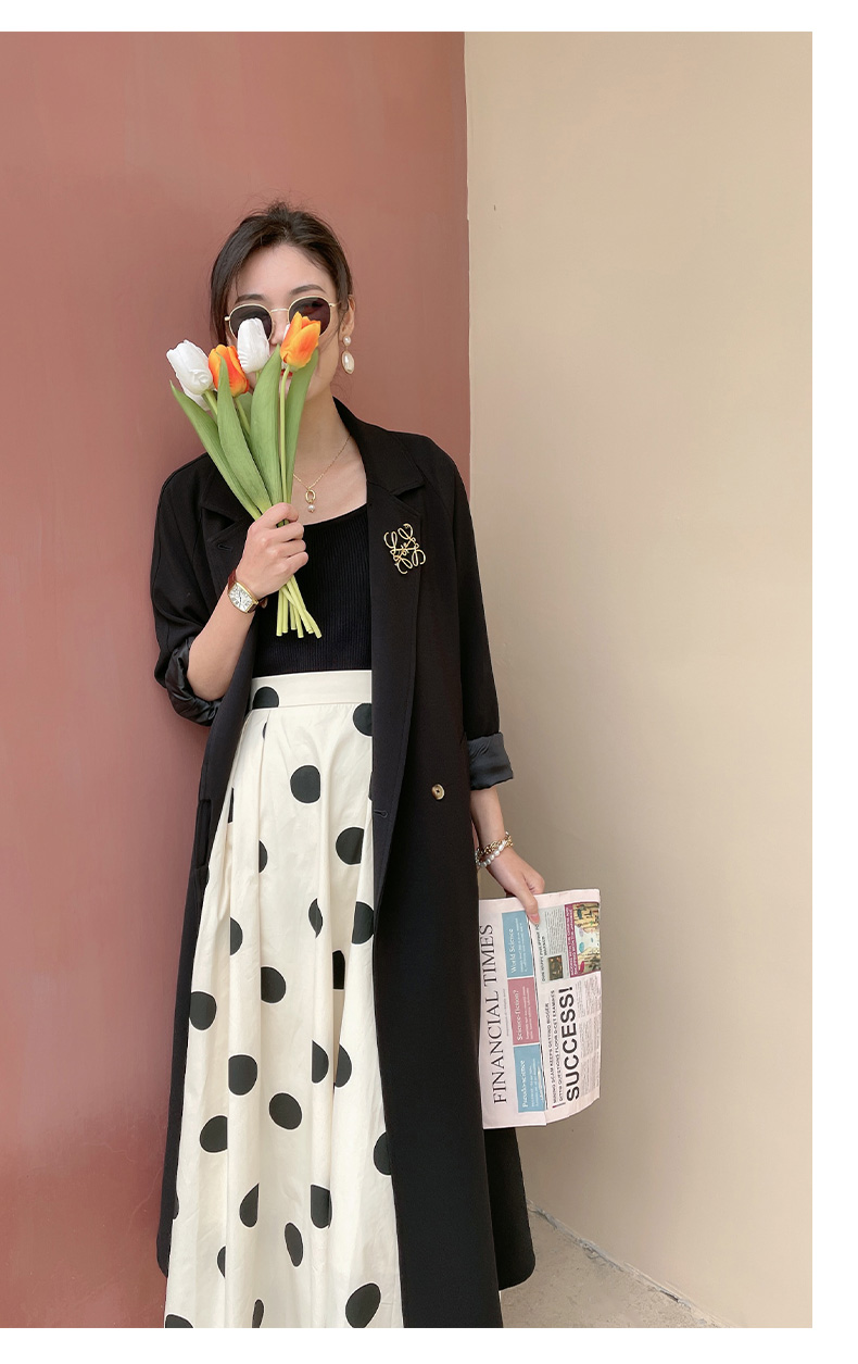 30代ファッション レトロ水玉フレアスカート