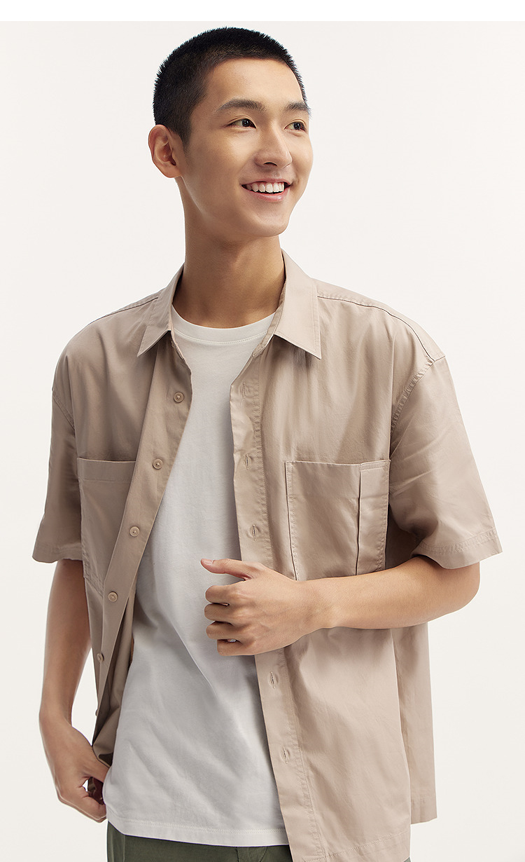 30代ファッション リラックスワークシャツ