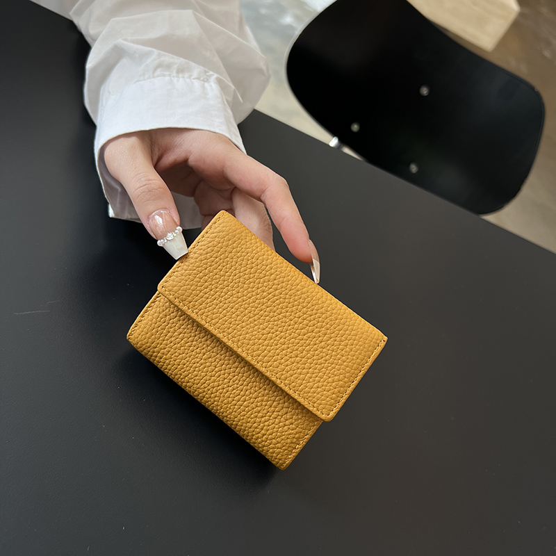 三つ折り 財布 型押し牛革 三つ折りがま口財布