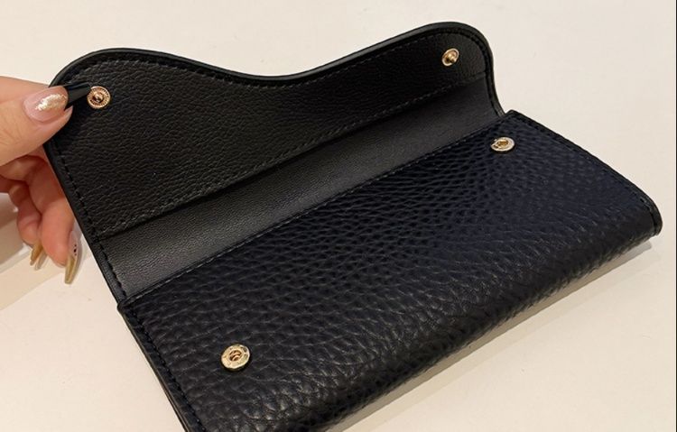 三つ折り 財布 長財布 曲線デザイン型押し三つ折り長財布